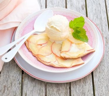 2015-06-apfel-flammkuchen